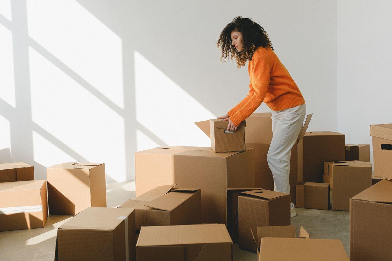 Pacific Crest Movers local residential moving services in Vancouver